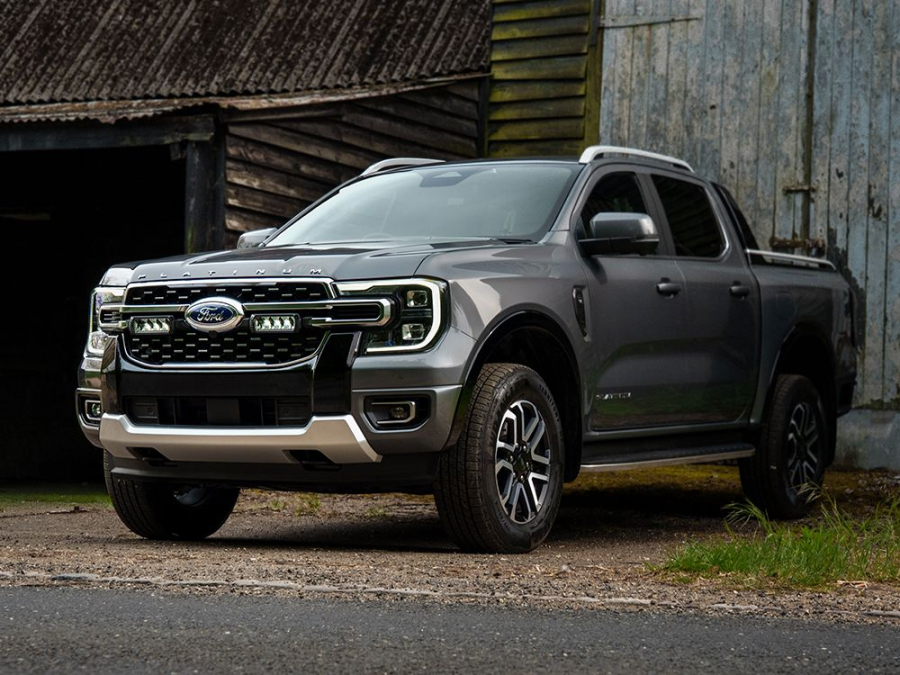 Ford Ranger Platinum (2023+) Grille Kit