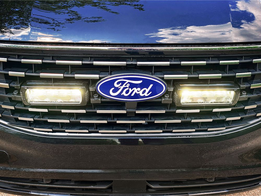 Ford Tourneo Custom (2024+) Grille Kit