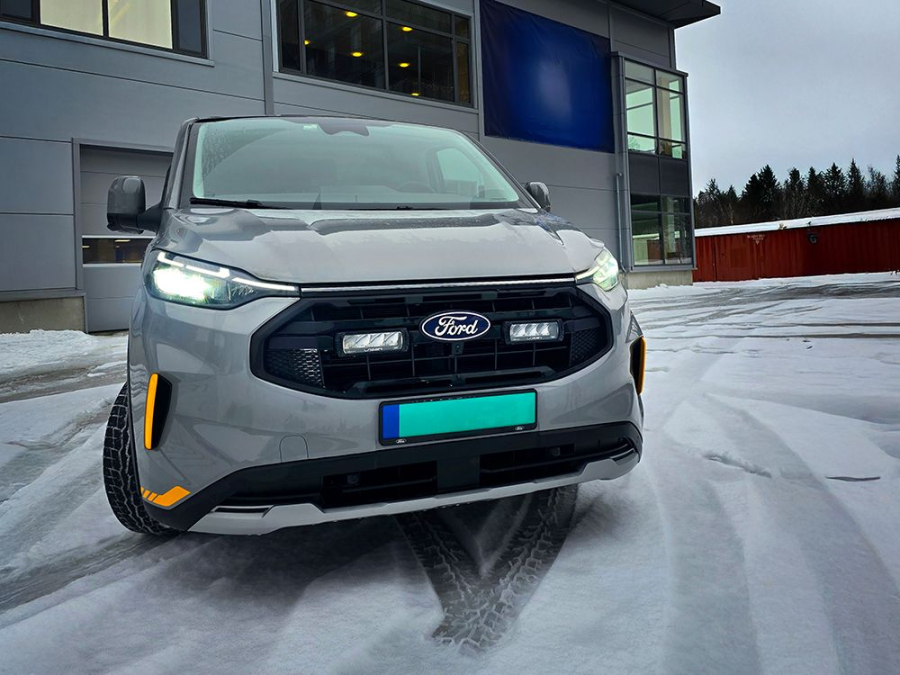 Ford Transit Custom Trail (2024+) Grille Kit