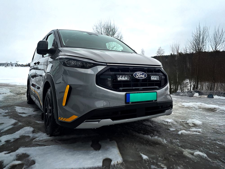 Ford Transit Custom Trail (2024+) Grille Kit