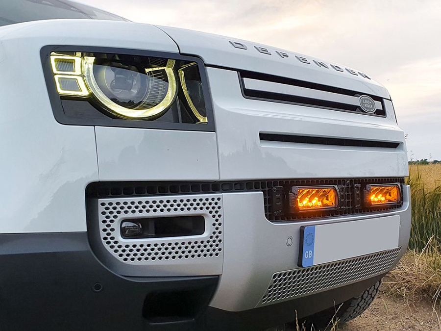 Land Rover Defender (2020+) Grille Kit