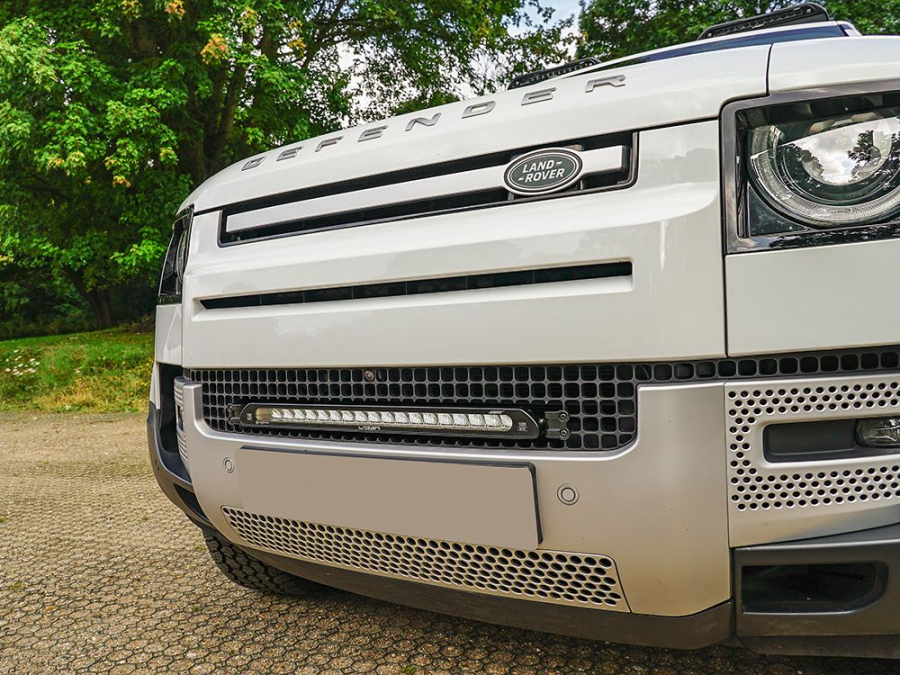 Land Rover Defender (2020+) Grille Kit