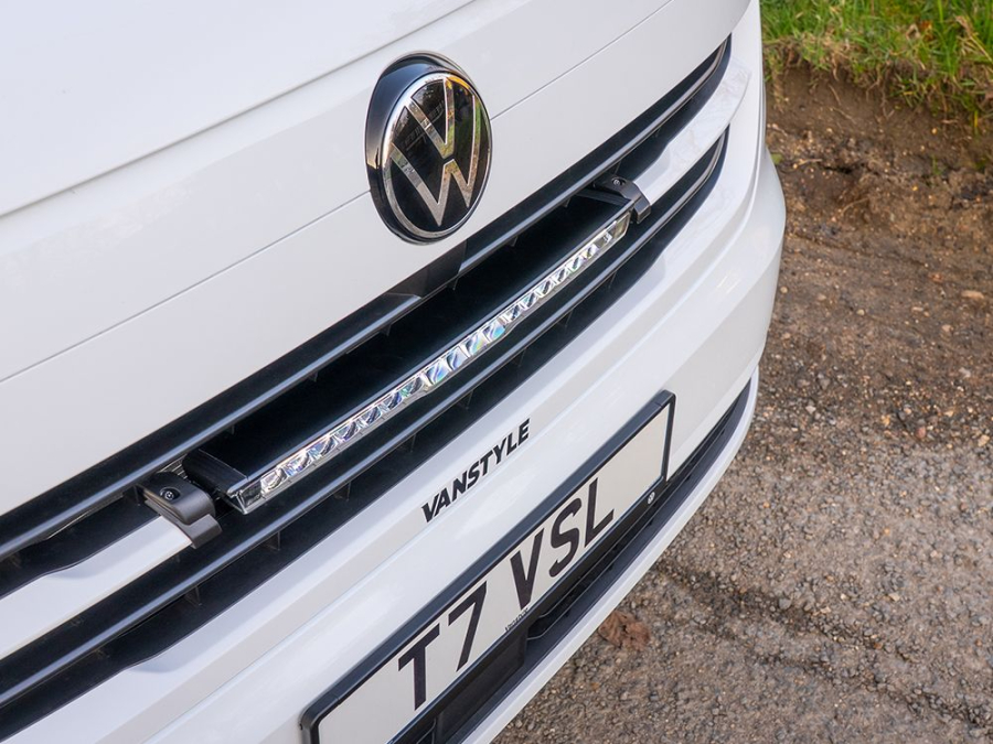 VW T7 Transporter (2025+) Grille Kit