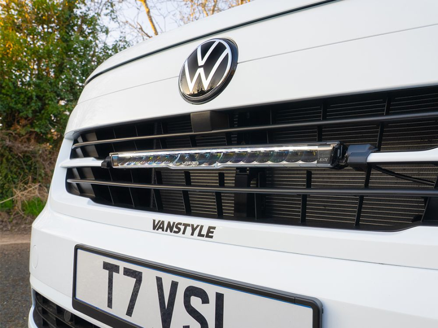 VW T7 Transporter (2025+) Grille Kit