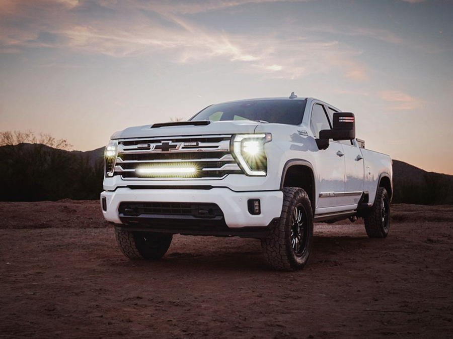 Chevrolet Silverado 2500/3500 High Country (2024+) Grille Kit